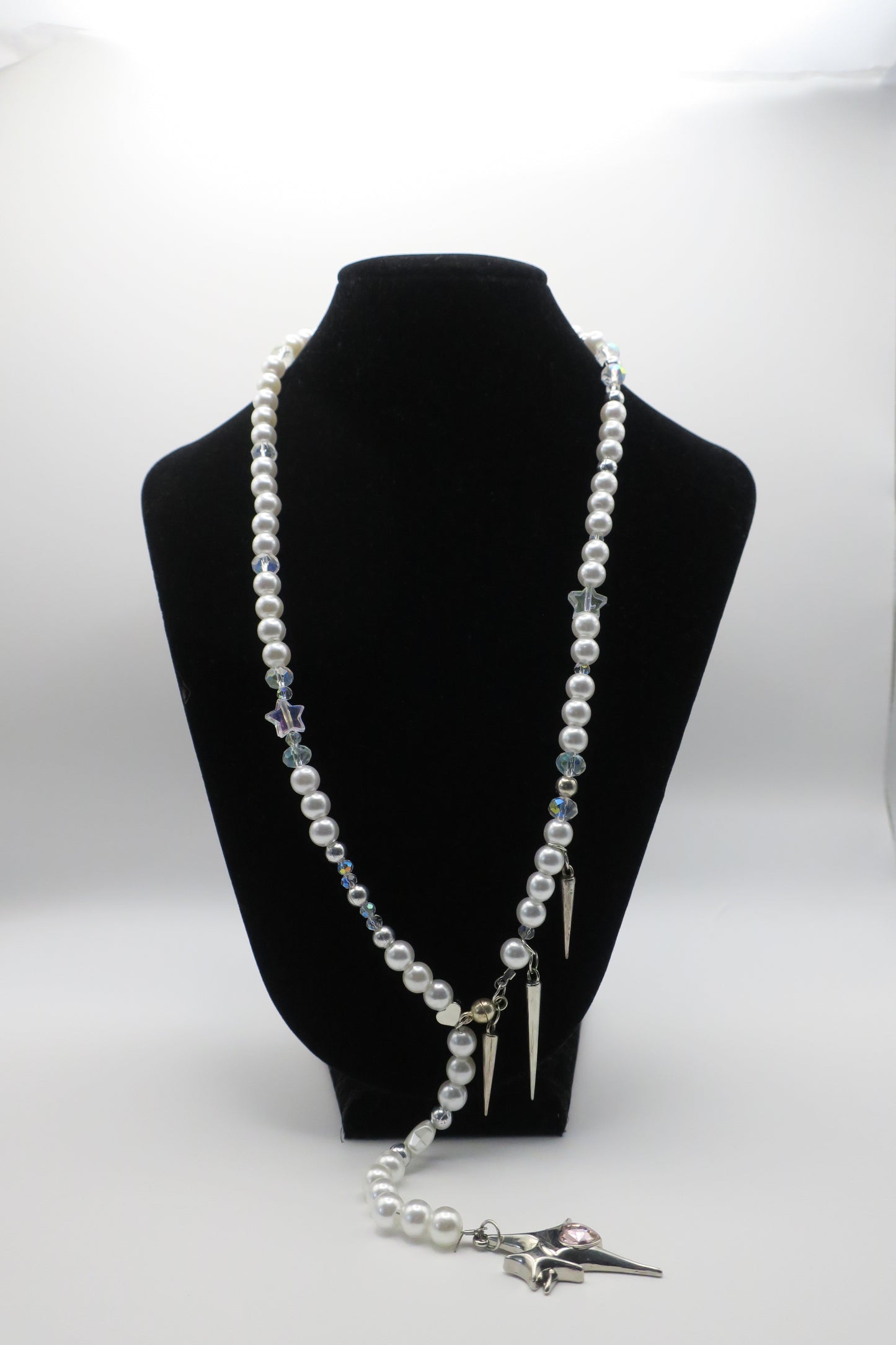 Abstract Spiky Pearl Twinkle Necklace